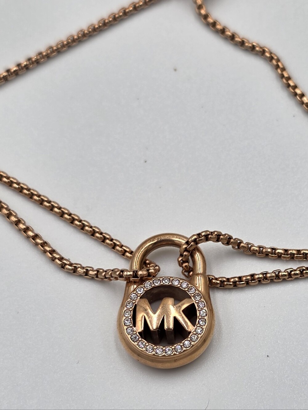 Michael Kors Rose Gold Tone Pave Crystal MK Padlock Double Chain Slider Bracelet - Picture 2 of 3